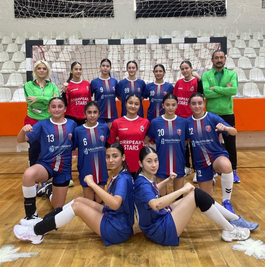 Şampiyon Küçüklerin Hedefi Çift Dikiş