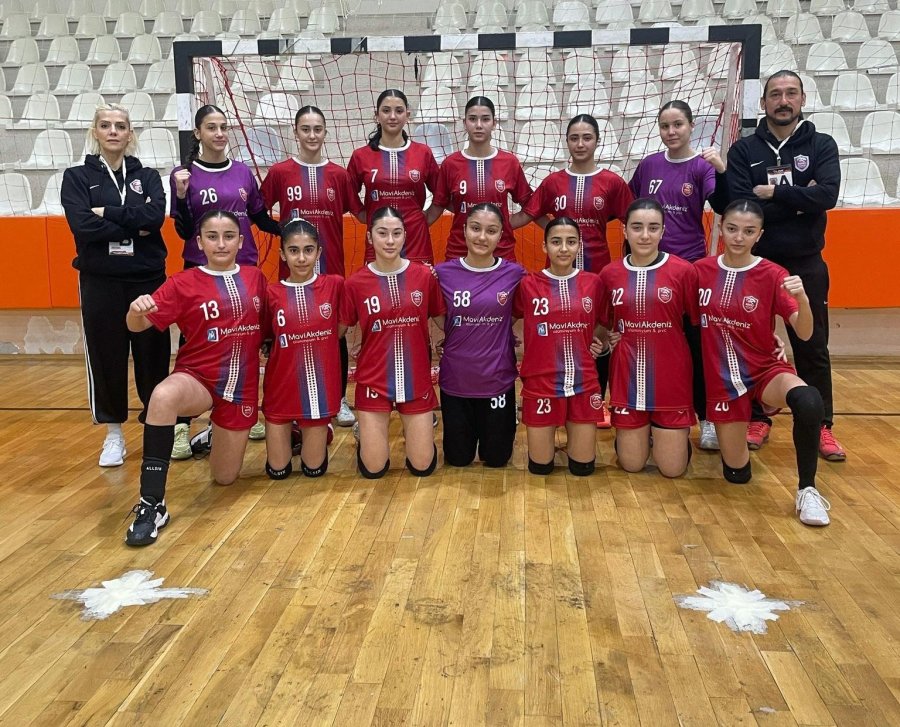 Şampiyon Küçüklerin Hedefi Çift Dikiş