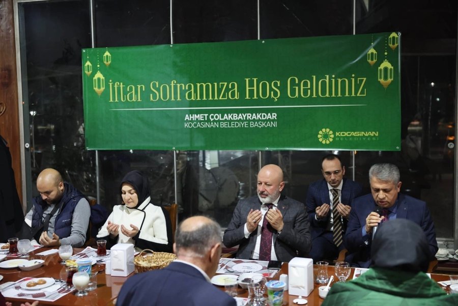 Başkan Çolakbayrakdar, "şehrin Ve Kocasinan’ın Huzuru İle Mutluluğu İçin Elimizden Geleni Yapıyoruz"