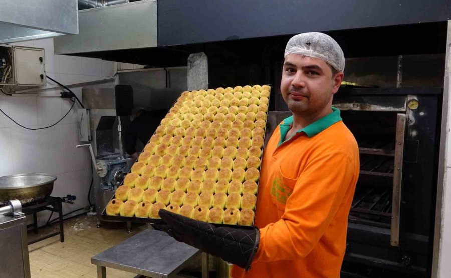 Ramazan’ın Vazgeçilmezi Kerebiç Tatlısı