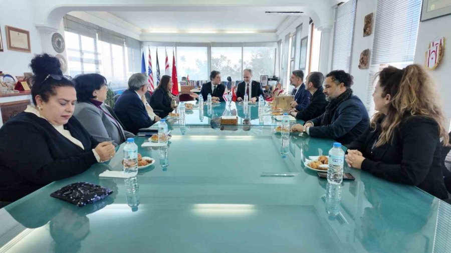 Nöhü İle Girne Amerikan Üniversitesi Arasında İş Birliği Protokolü İmzalandı