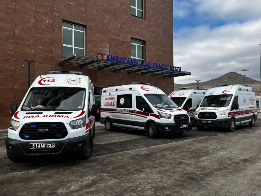 Niğde’de Hasta Tarafından Bıçaklı Saldırıya Uğrayan Doktor Yaralandı