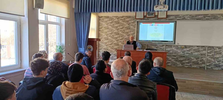 Talas Atatürk Mtal Öğrencileri Avrupa Yolunda