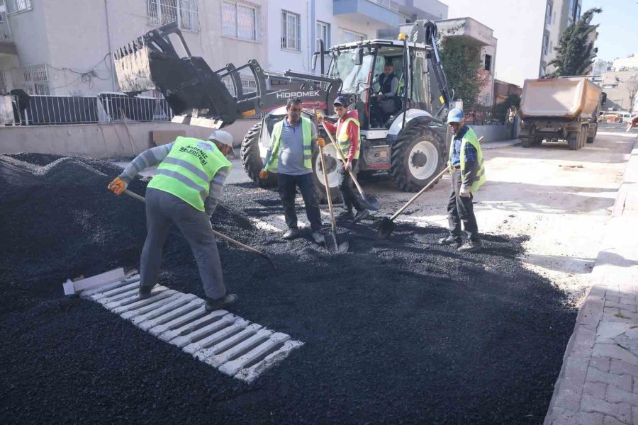 Başkan Vekili Şener, Asfaltlama Çalışmalarını Denetledi