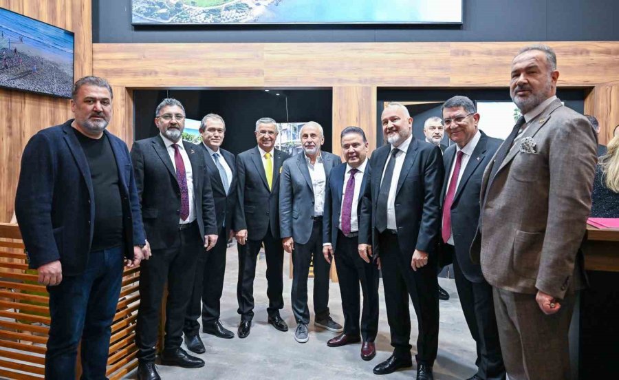 Başkan Böcek, Itb Berlin Fuarı’nda Antalya’yı Tanıtıyor