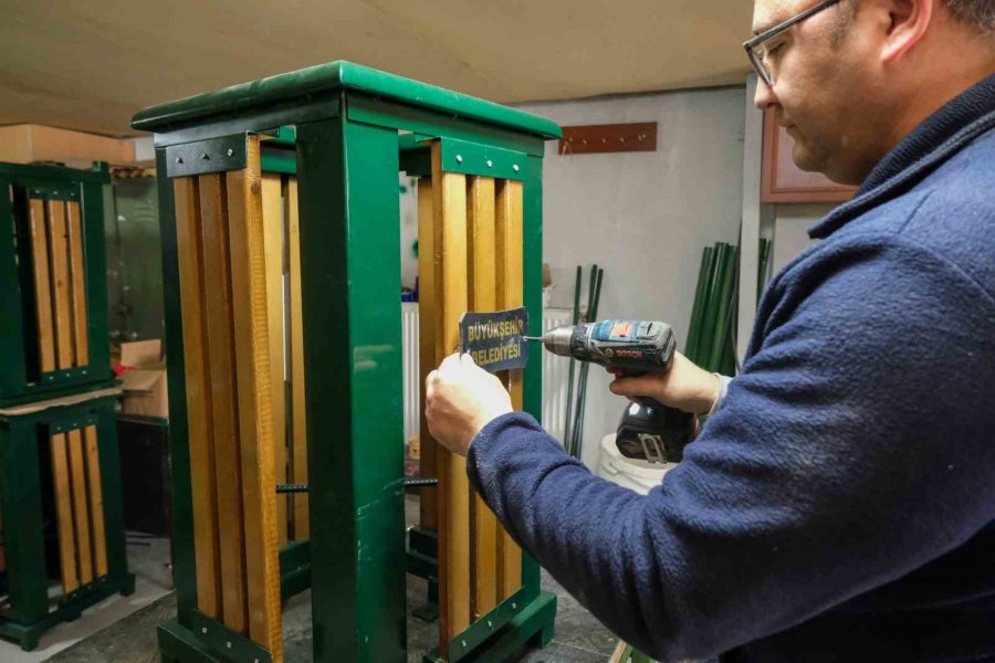 Büyükşehir Hem Üretiyor Hem Tasarruf Sağlıyor