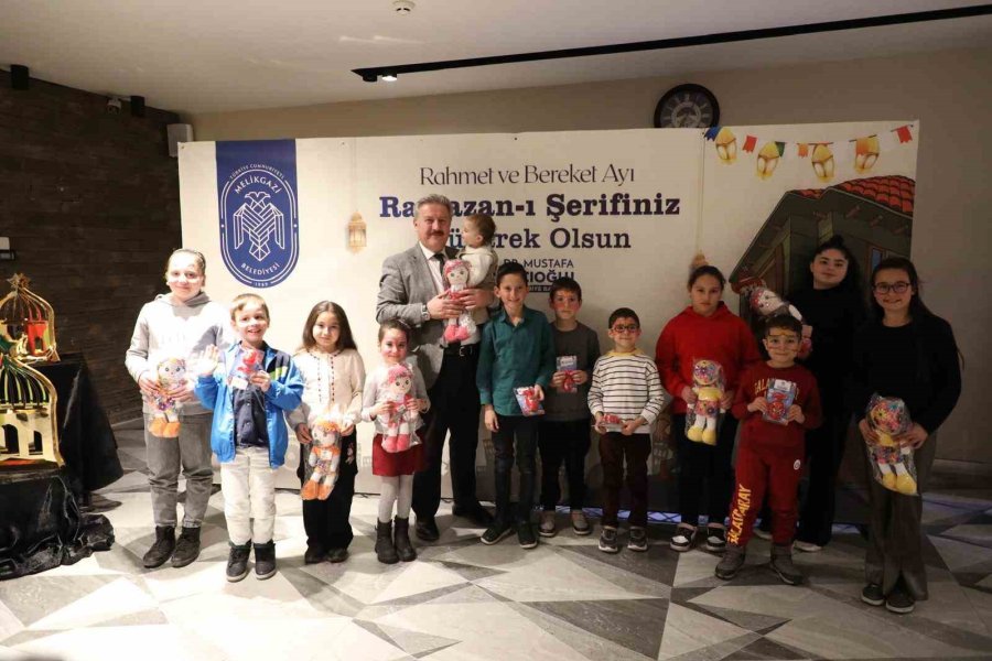 Başkan Palancıoğlu Muhtarlarla Bir Araya Geldi