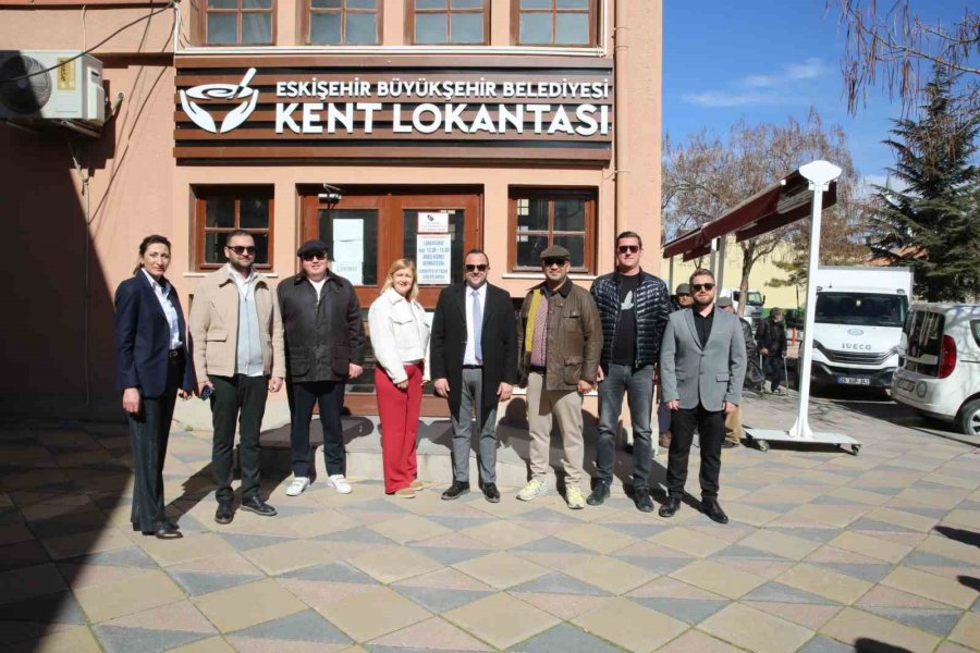 Eskişehirspor’dan "askıda Yemek" İçin Anlamlı Bağış