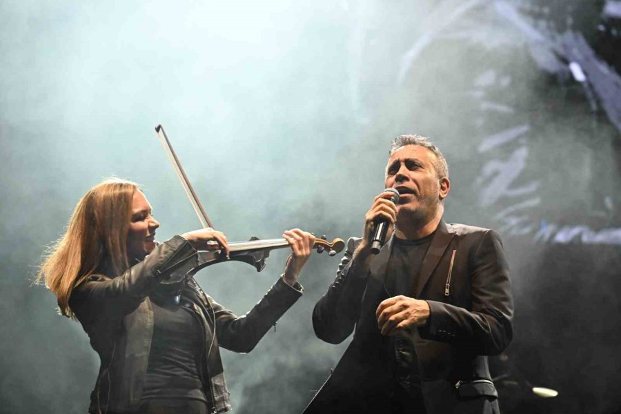 Atatürk’ün Antalya Ziyaretinin Yıldönümünde Haluk Levent Coşkusu