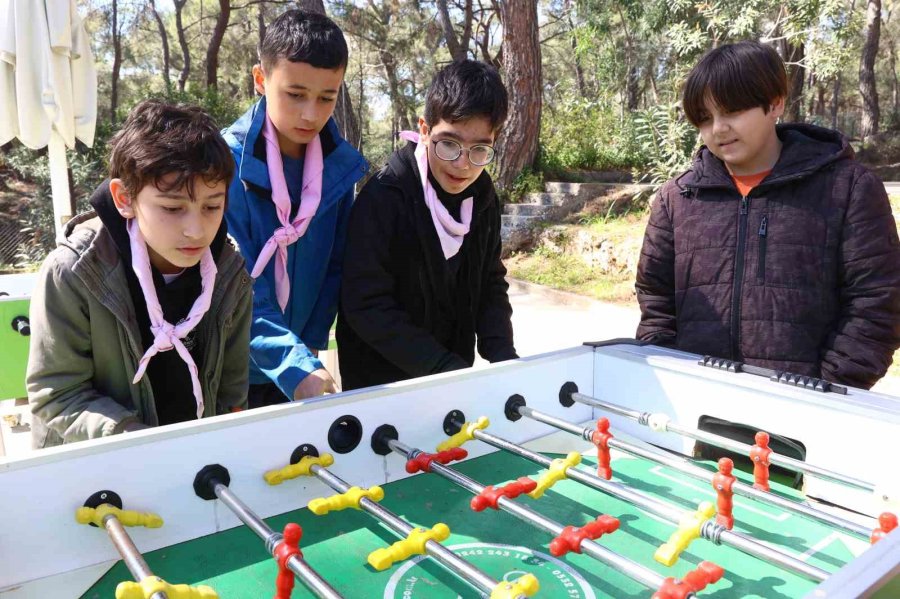 Antalya’da İzcilik Eğitim Programı Başladı