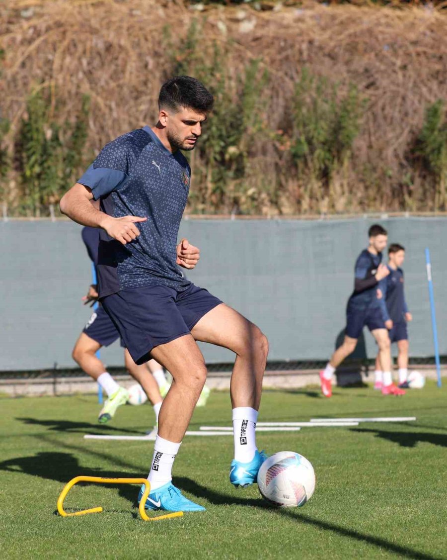 Alanyaspor, Galatasaray Maçı Hazırlıklarını Sürdürdü
