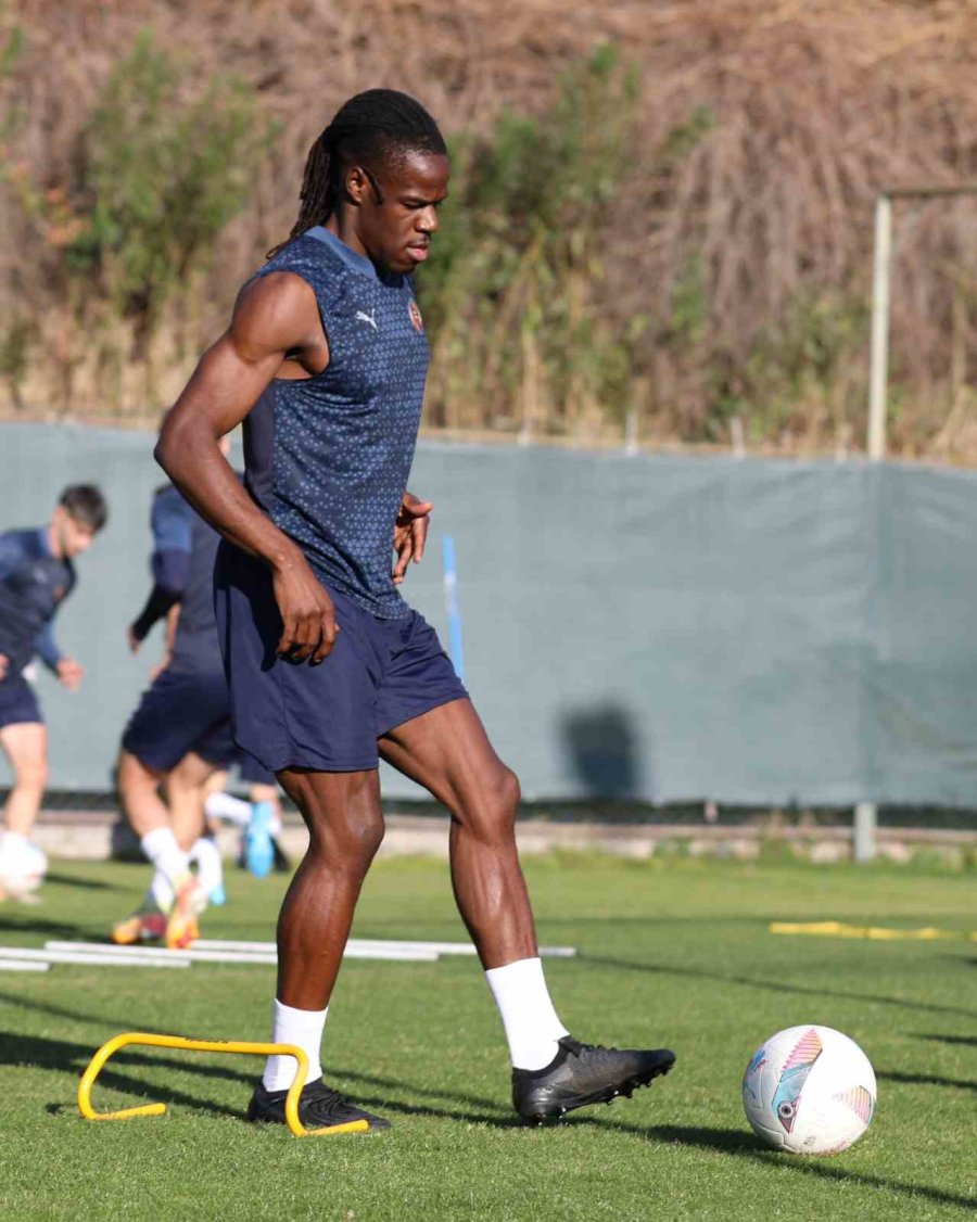 Alanyaspor, Galatasaray Maçı Hazırlıklarını Sürdürdü