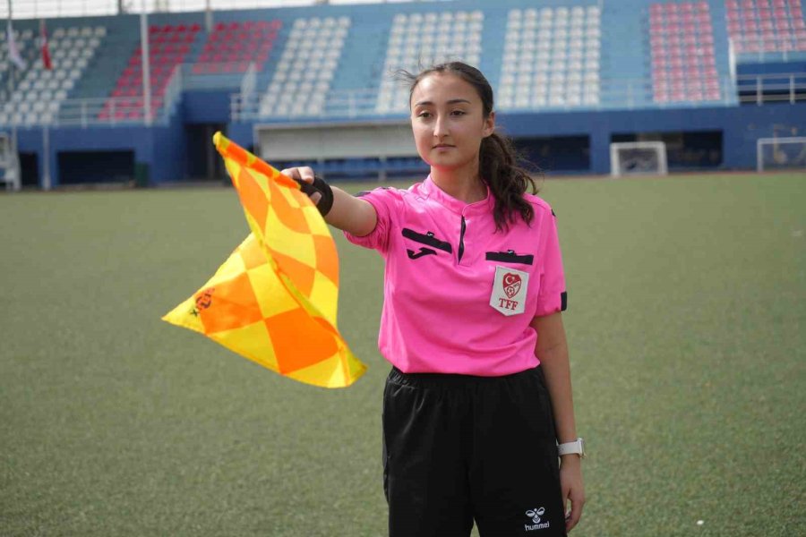 8 Mart Dünya Kadınlar Günü Öncesi Kadın Hakemler Konuştu!