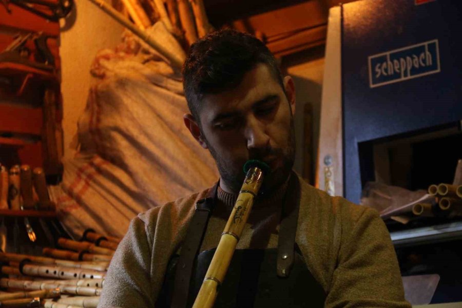 Karetta Karetta Kabuğu İle 2 Günde Süslenen Neyler Amerika Ve Çin’e Gönderiliyor