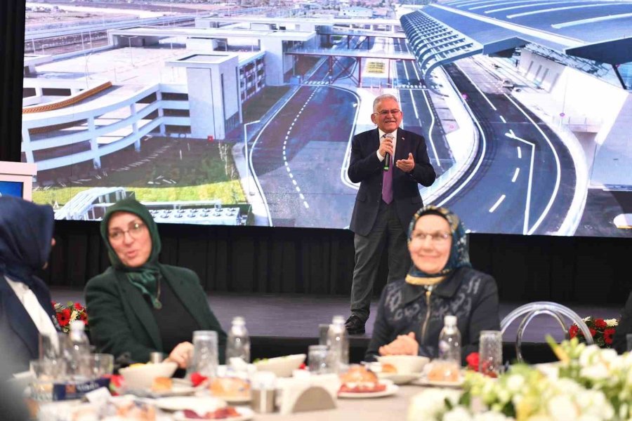 Başkan Büyükkılıç’tan Kadınlara Özel Projeler