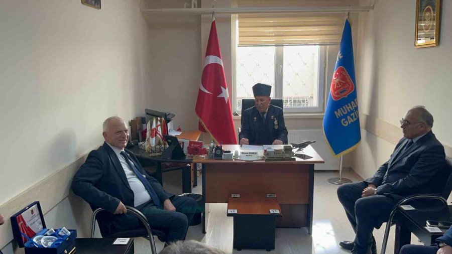 Kktc Meclisi Başkanı Zorlu Töre Eskişehir’de