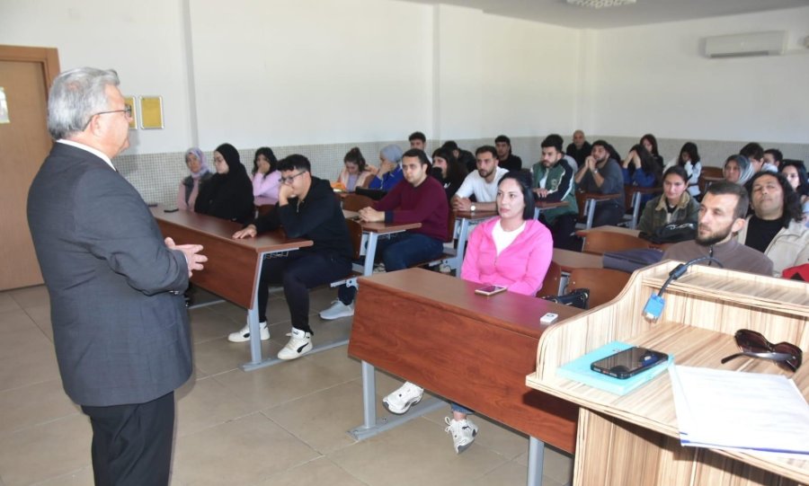 Anamur’da ’yeşilay Haftası Semineri’ Düzenlendi
