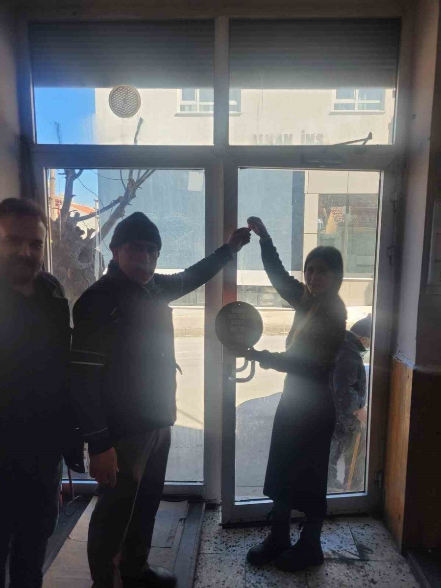 Kıraathanelerde Kadına Yönelik Şiddetle Mücadele Seminerleri Sürüyor