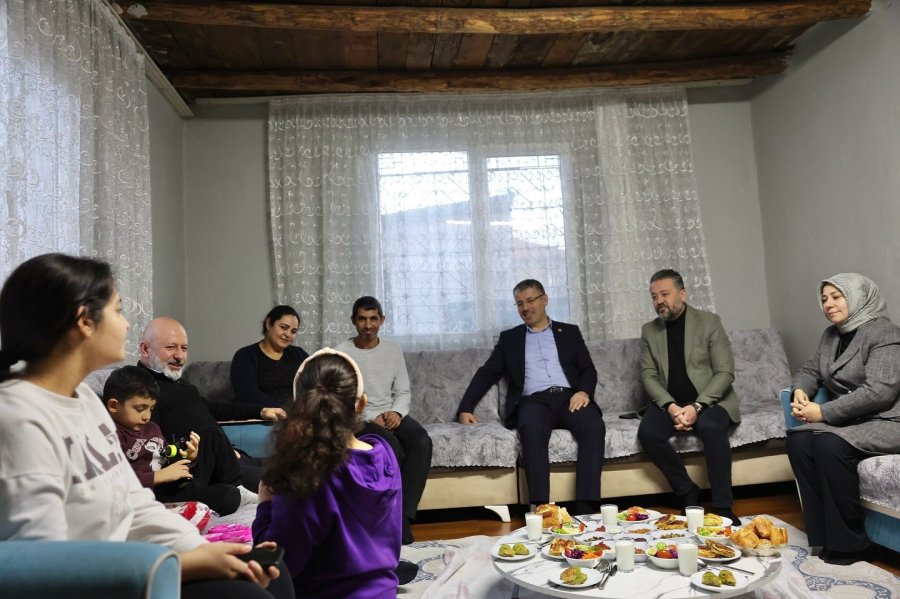 Kocasinan’da Her Gün Bir Evde Gönül Sofrası Kuruluyor