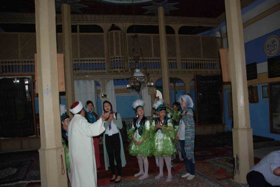 Antalya’da 600 Yıllık Sarıhacılar Camisi, Restorasyon Sırasında Alınan Eserlerin İadesini Bekliyor