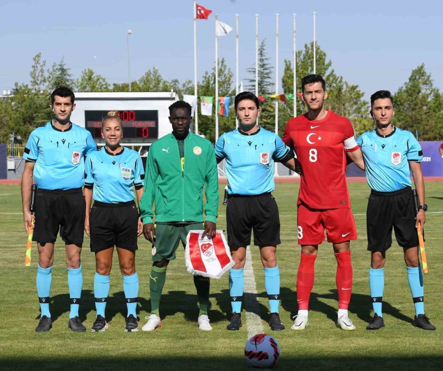 8 Mart Dünya Kadınlar Günü Öncesi Kadın Hakemler Konuştu!