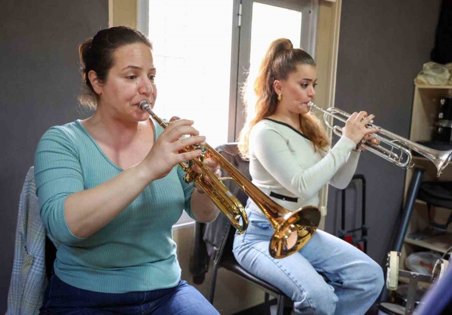 Antalya’nın Her Alanına ‘kadın’ Damgası