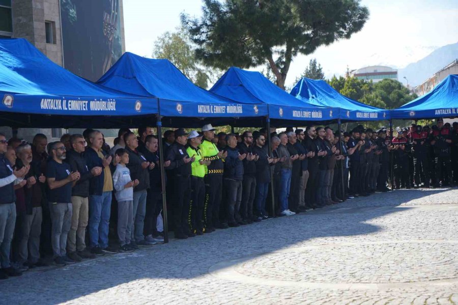 Kanser Tedavisi Görürken Hayatını Kaydeden Başpolise Veda