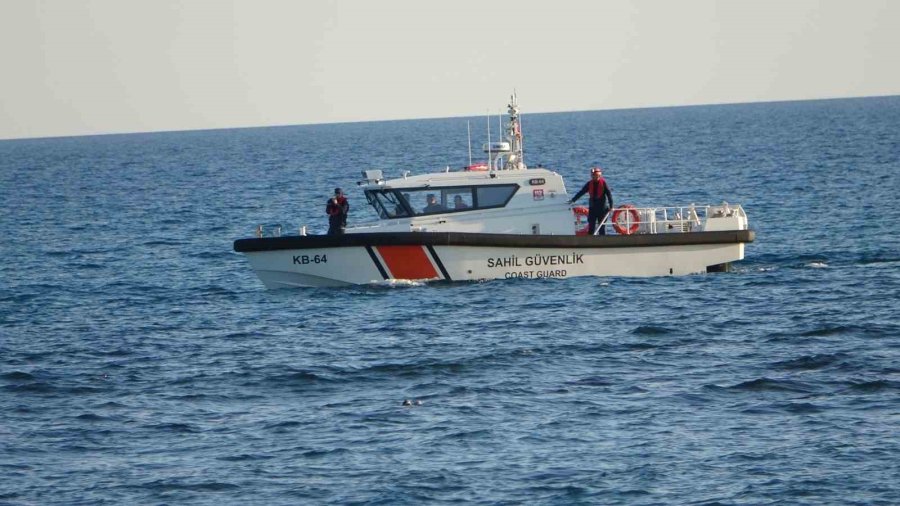 Zıpkınla Balık Avlarken Boğuldu