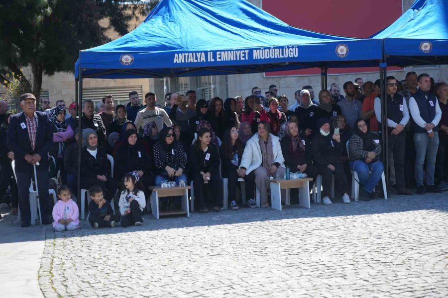 Kanser Tedavisi Görürken Hayatını Kaydeden Başpolise Veda