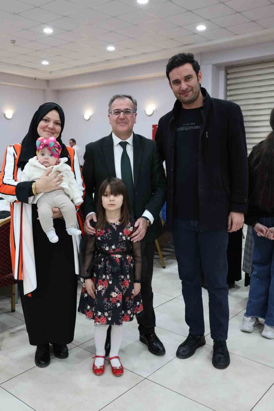 Başkan Özdoğan: "yüz Akı Hizmetlerimizin Arkasında Kocaman Bir Ekip Var"