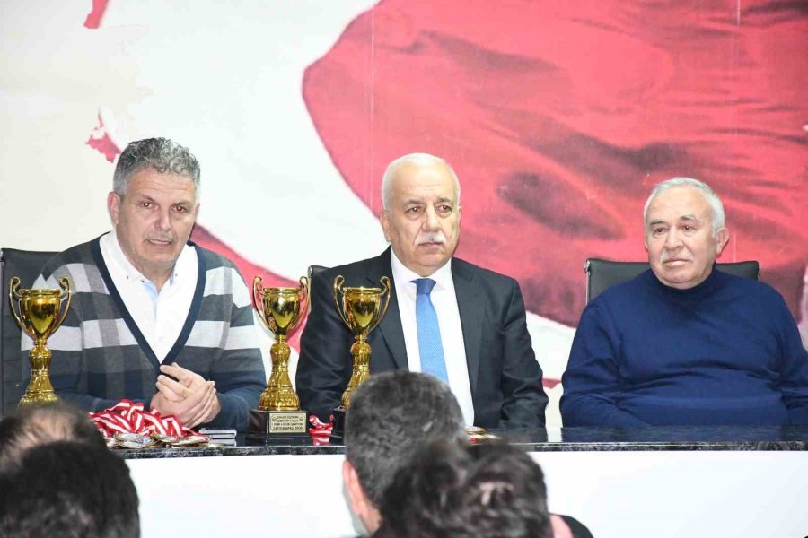 Kayseri 1. Amatör Küme Şampiyonları Kupasına Kavuştu