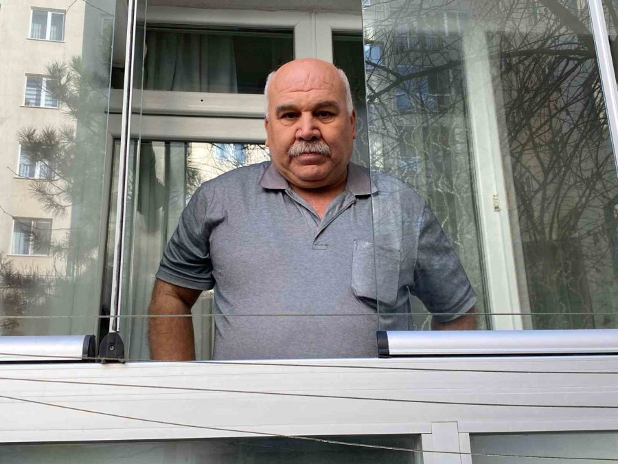 Çocuk Parkında Oluşan Ses Ve Çevre Kirliliği Mahalle Sakinlerini Rahatsız Ediyor