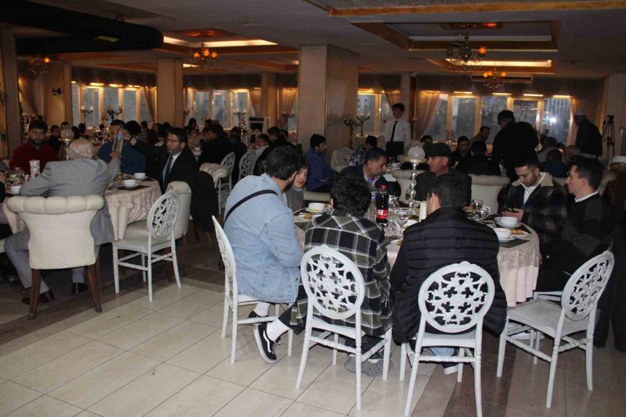 Fatih Sultan Mehmet Vakfı Başkanı Şahin: "insani Yardımlar Anlamında Önemli Faaliyetler Yaptık"