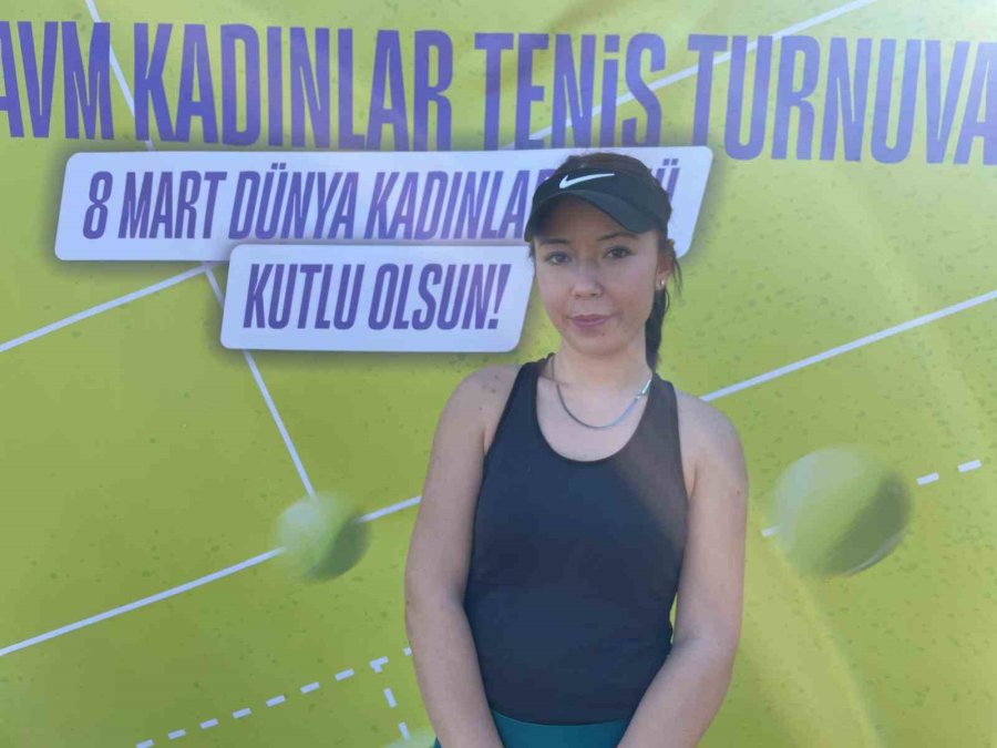 Espark Avm’den 8 Mart Dünya Kadınlar Günü’ne Özel Tenis Turnuvası