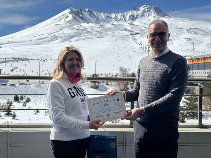 Erciyes’in Zirvesinde Foto Safari