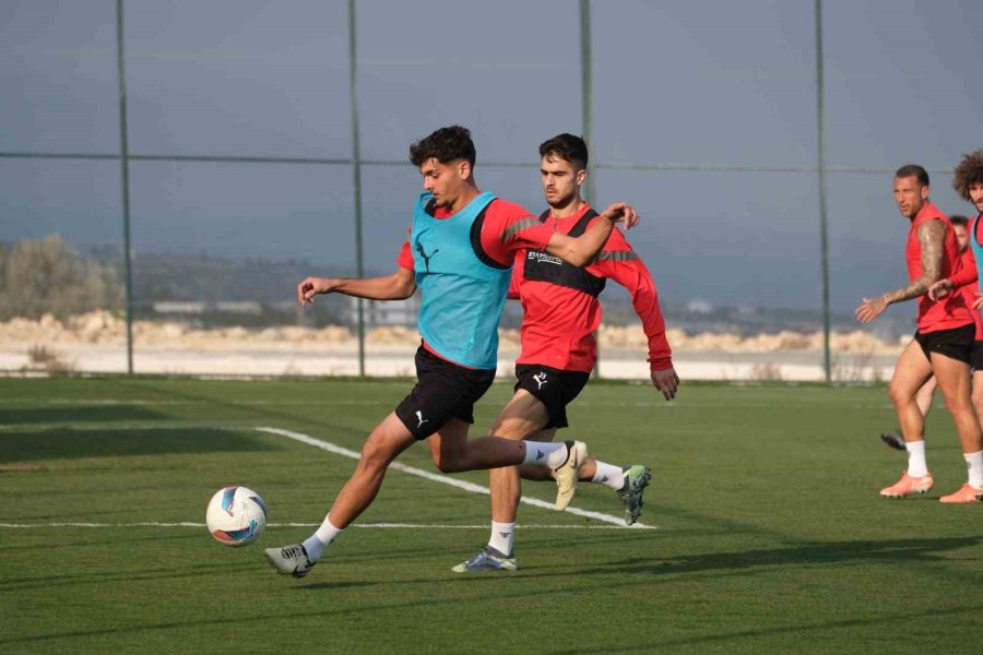 Atakaş Hatayspor, Sivasspor Maçı Hazırlıklarına Başladı