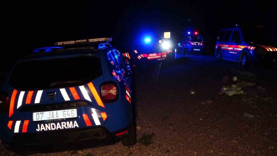 Kaza Yaptıktan Sonra Yakınlarına ‘kanserim’ Diye Mesaj Atıp Ortalıktan Kayboldu, Arkadaşının Evinde Uyurken Bulundu