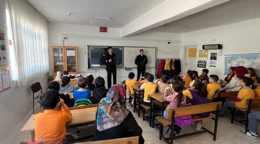 Öğrencilere Deniz Sevgisi Aşılandı