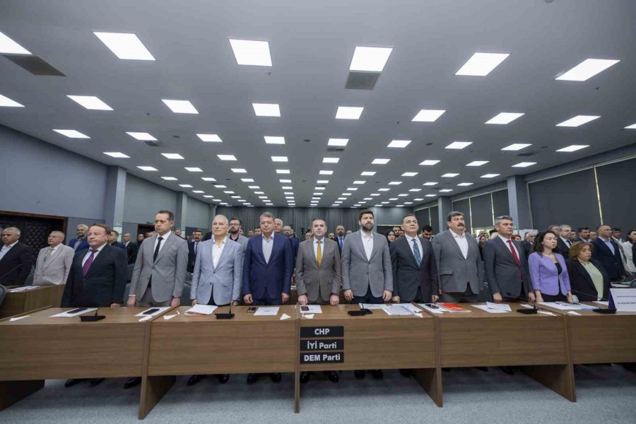 Başkan Seçer: "sokak Hayvanları İçin Doğal Yaşam Alanları Tahsis Ediyoruz"