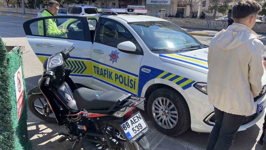 Aksaray’da Polis Motosikletlerin Peşinde