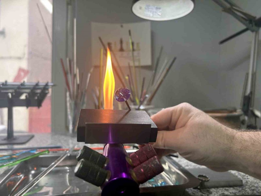 Bin 400 Derecede İşlenen Cam Sanatı Eskişehir’den Dünyaya Taşınıyor