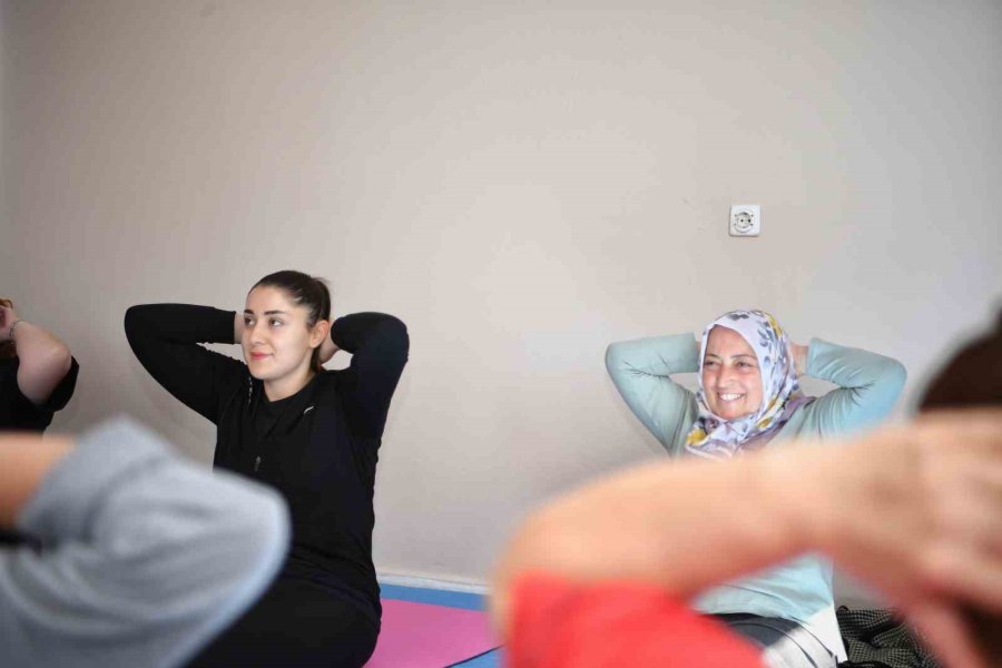 Konyaaltı’nda Spor Kursları Kırsal Mahallelerde De Yayılıyor