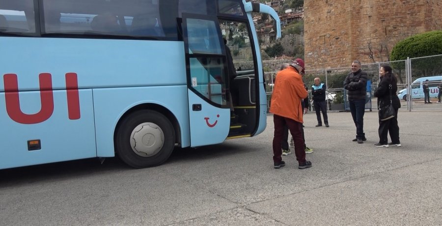 2025 Yılının İlk ‘kruvaziyer’ Gemisi Alanya İskelesine Demirledi