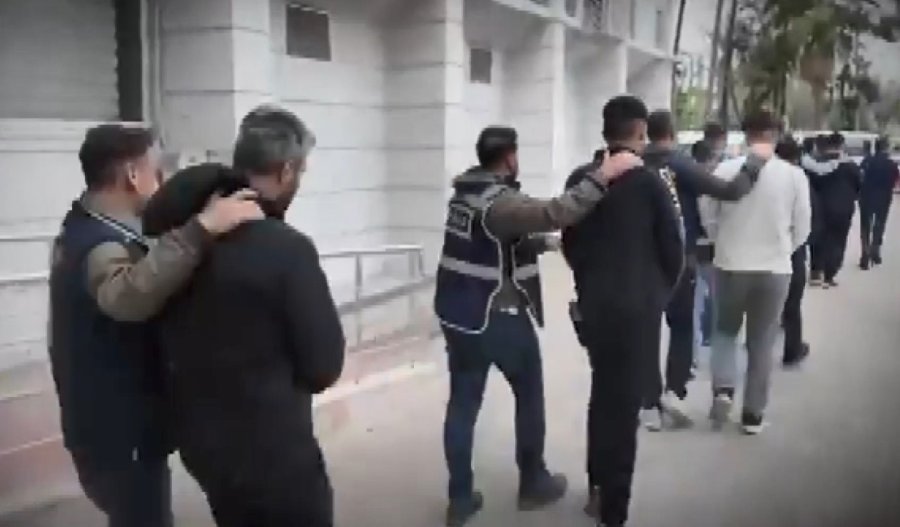 O Anlar Kamerada: İş Yerlerini Kurşunlayan Çete Çökertildi 9 Gözaltı