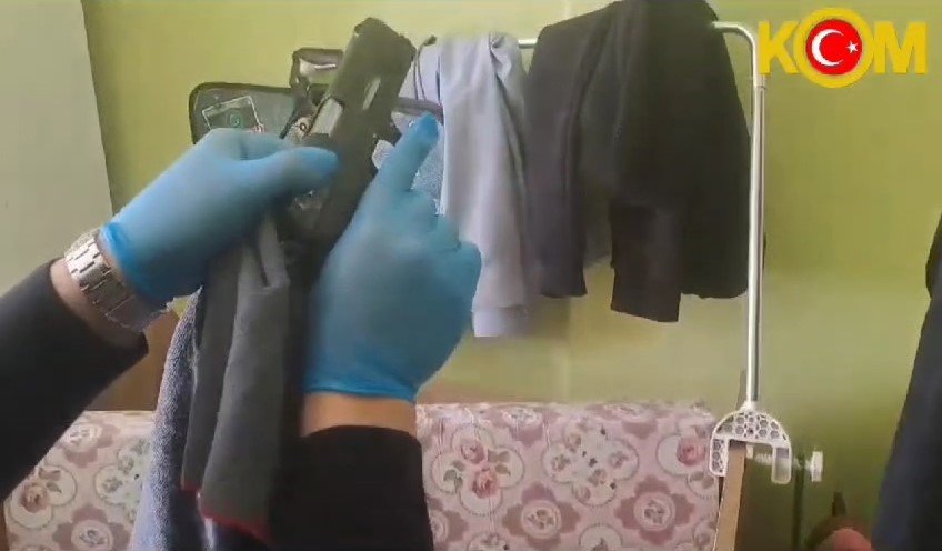 Niğde’de Belgede Sahtecilik Operasyonu: 4 Gözaltı