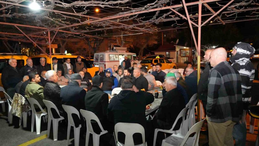 Alanya Belediye Başkanı Özçelik: "taksilerle İlgili Düzenlemeler Yapacağız"