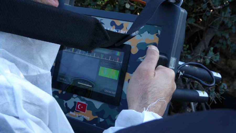 Antalya’da 9 Aydır Kayıp Şahıs İçin Yeraltı Görüntüleme Cihazı İle Arama Yapıldı