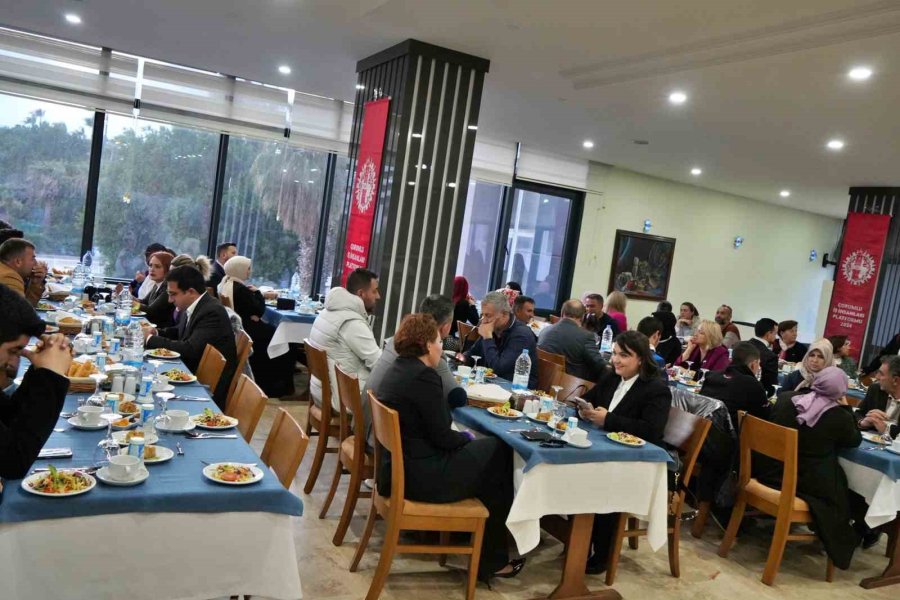 Antalya’daki Çorumlular İftar Programında Buluştu