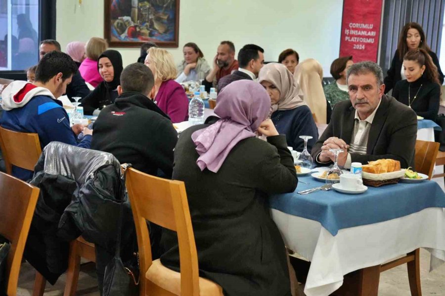 Antalya’daki Çorumlular İftar Programında Buluştu