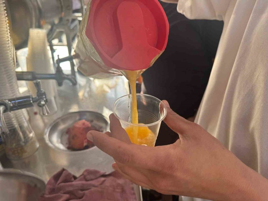 Mevsim Geçişlerinde Portakal Suyuna Talep Arttı